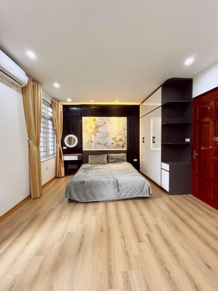 Cực hiếm! Trần Quốc Vượng, nhà thiết kế xịn xò, ốp gỗ cao cấp, 10m ra Ô TÔ tránh, 39m, nhỉnh 8 tỷ.