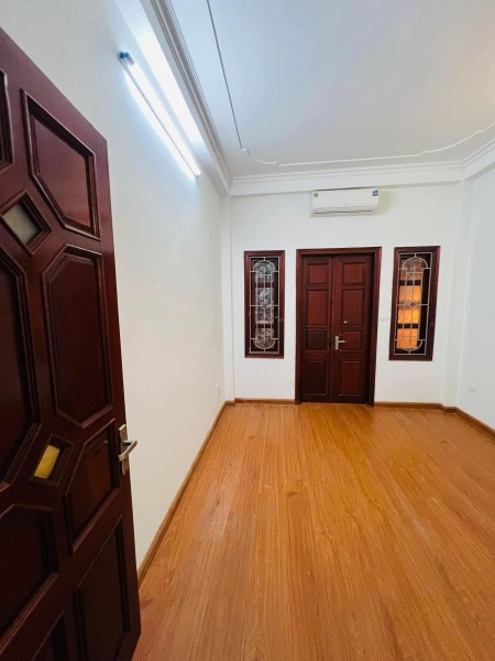 BÁN NHÀ TRẦN QUỐC VƯỢNG 45m2, 4 TẦNG, 6 PHÒNG NGỦ, GẦN Ô TÔ- 5.9 TỶ