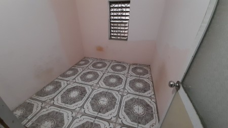 Bán nhà Ngọc Thuỵ Long Biên, giá đầu tư, DT 35m2, 3 tầng, giá: 3.4 tỷ. Gần đường Hồng Tiến