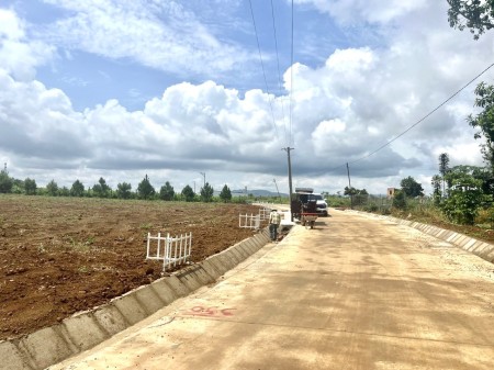 BÁN LÔ ĐẤT THỔ CƯ MẶT TIỀN ĐƯỜNG TÔN THẤT THUYẾT, LỘC TÂN BẢO LỘC GIÁ CHỈ 950 TRIỆU