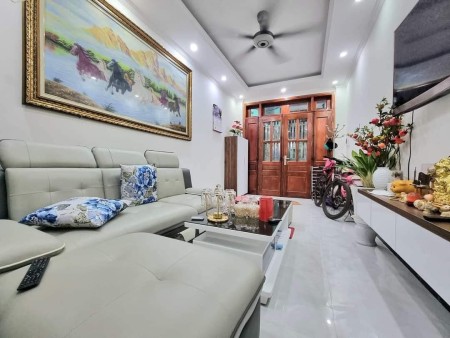 SIÊU PHẨM PHẠM VĂN ĐỒNG MAI DỊCH CẦU GIẤY 68M2 5TẦNG NGÕ THÔNG OTO Ở VÀ KINH DOANH TỐT GIÁ 12.9 TỶ