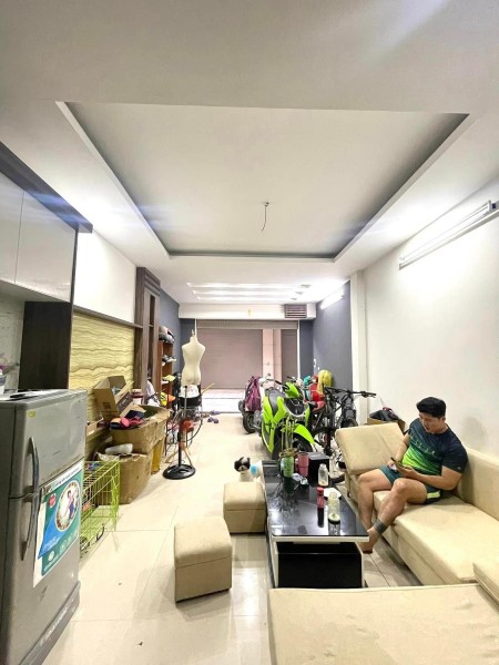 SIÊU HIẾM NHÀ MẶT NGÕ THỊNH QUANG - 46m2, 5 tầng - KINH DOANH - Ô TÔ TRƯỚC NHÀ - 8.6 tỷ