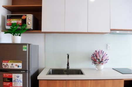 Cho thuê căn Chung cư Sky center, Phổ Quang, p2, Tân Bình: 50m2 - 1p - NT, 12tr