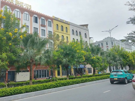 Đi đến slide 3