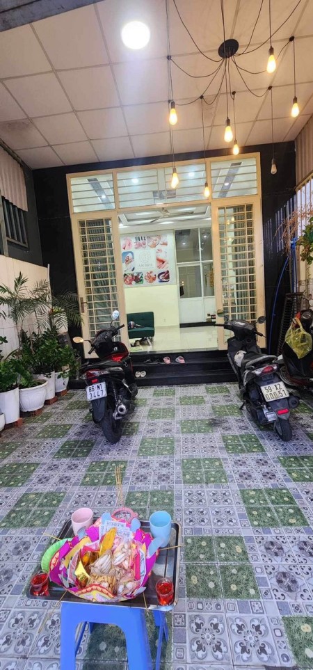 Đi đến slide 10
