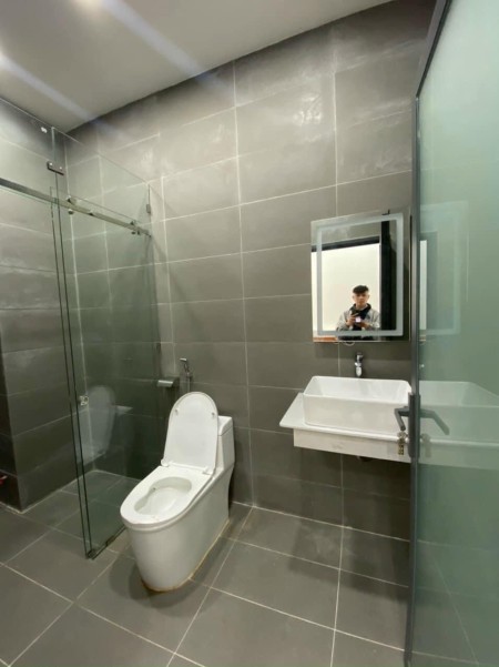 CHÍNH CHỦ CẦN BÁN GẤP CĂN NHÀ MT NẰM TRONG CHỢ BÌNH CHÁNH