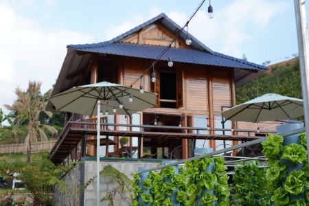 Bán đất Làng Oa 1000m2 - nơi hội tụ những người yêu thiên nhiên có view hồ, suối, săn mây