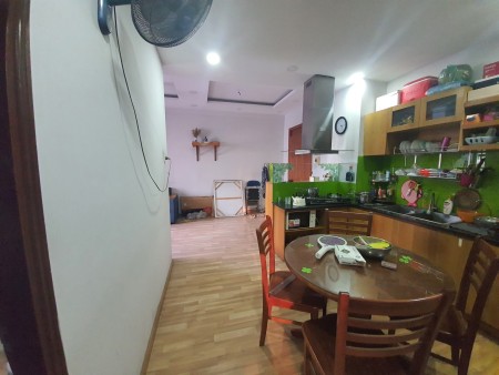 Cho thuê chung cư Ruby Garden - Tân Bình 13tr 2pn 90m2. Nội thất đầy đủ, ban công thoáng mát