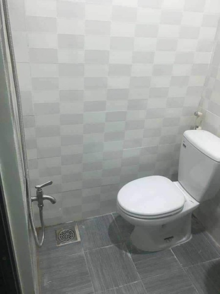 Nhà mặt tiền cho thuê biệt lập diện tích 4x13. Đường rộng 12 mét