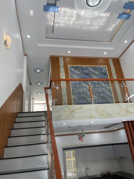 Đi đến slide 8