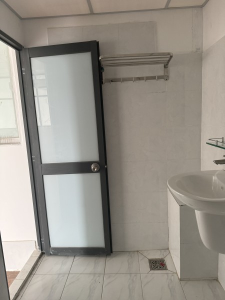 Chung cư mini 35m2 Gần Phạm Văn Đồng có ban công riêng, máy lạnh, nước nóng, Giờ Giấc tự do