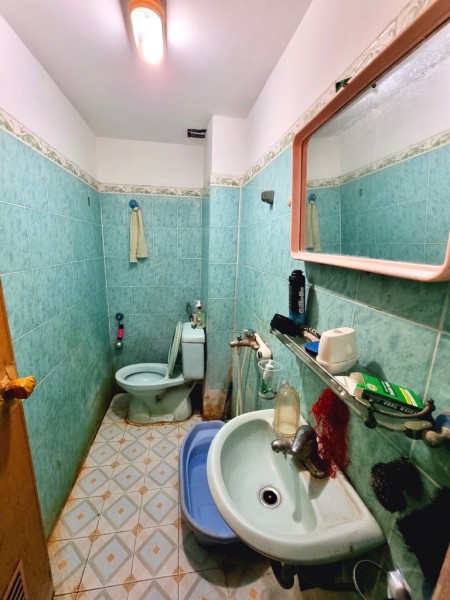 BÁN NHÀ HÀO NAM – GẦN PHỐ - SÂN CHUNG - 31/35M2 - MT 3.5M - 4,1 TỶ