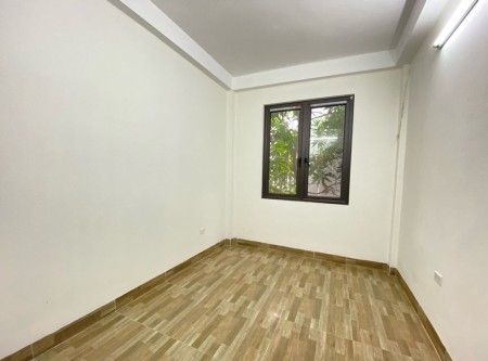 Bán nhà Phú Diễn, Bắc Từ Liêm, Ngõ oto gần, 40m2, 4.5 tỷ.