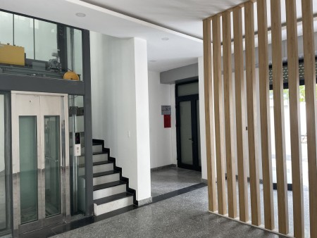 20tr/tháng - nguyên căn nhà phố có 1 0 2 hoàn thiện 5 tầng hoàn thiện thang máy - 0903257578