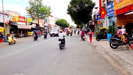 Đi đến slide 4