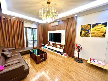 BÁN GẤP NHÀ TRẦN CUNG 53M2, GIÁ 9.9 TỶ - NGÕ Ô TÔ TRÁNH - KHU PHÂN LÔ TOÀN CÁN BỘ.