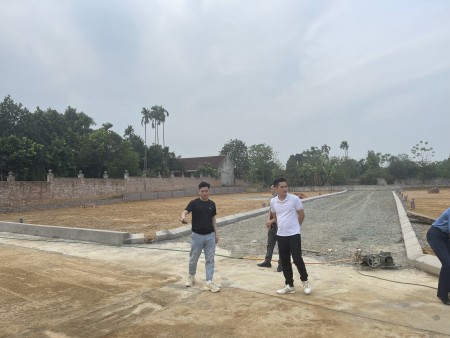 Đi đến slide 2