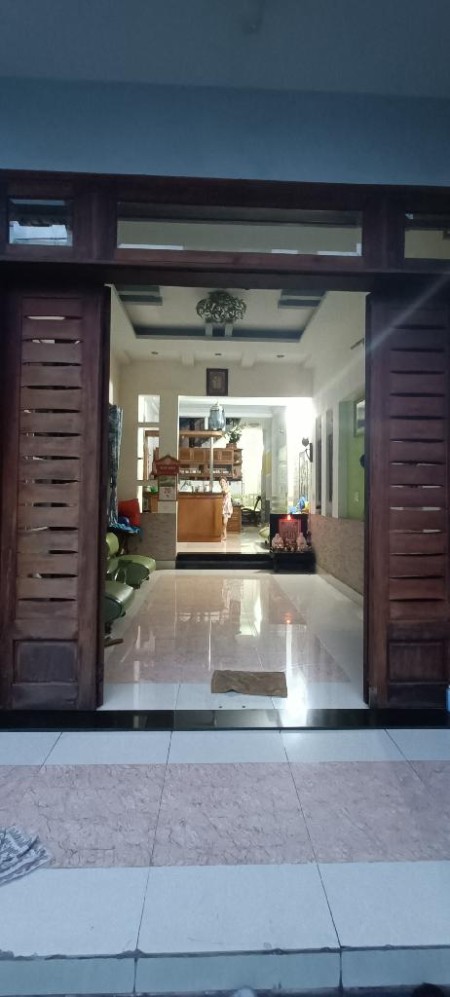 Bán Nhà - 120m2 - Mặt Tiền Kinh Doanh gần Chợ Phước Bình, Q9. Giá 12 tỷ
