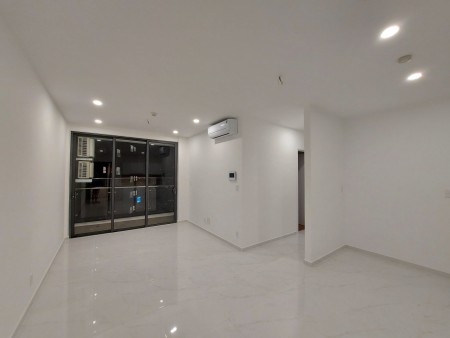 Cho thuê CHCC D'lusso nhà trống, có NTCB, ban công lớn, sạch đẹp