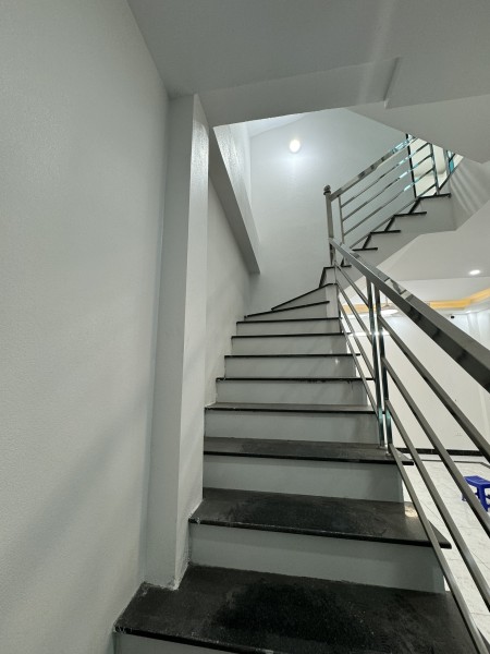 BÁN NHÀ TRẦN KHÁT TRÂN - MT 4.75M - MỚI TINH - LÔ GÓC - GIÁ: 6.4 tỷ