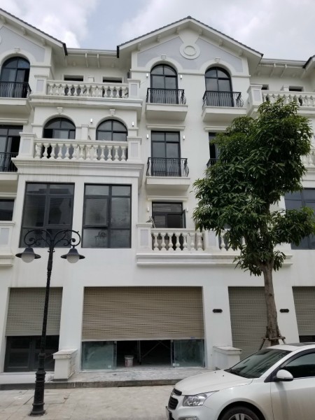 Shophouse hoàn thiện 5 tầng Sao Biển giá 15.6 tỷ tại Vin Gia Lâm, Hà Nội (0985941715)