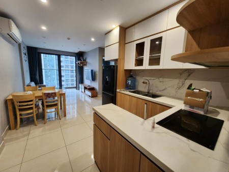CANHOVINHOMSMATCITY căn 2 ngủ 1vs 54m toà S203 Full nội thất đầy đủ chỉ việc ở giá 3,1 tỷ bao phi