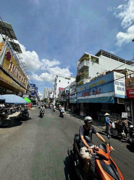 !!! Cần bán lô đất đắc địa đất thổ cư ngay trục đường Nguyễn Xiển - Thủ Đức với giá SIÊU HỜI!