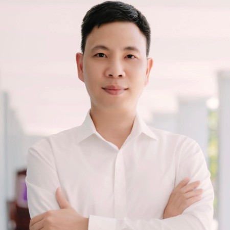 Mai Hùng