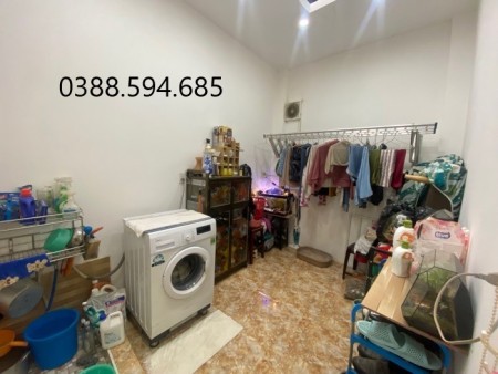 Bán nhà riêng tại Linh Tây, Thủ Đức, gần Học viện Tư Pháp, 50m2, nhỉnh 2 tỷ