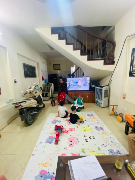 NGÕ Ô TÔ NGUYỄN TRÃI - LÔ GÓC - VỊ TRÍ ĐẮC ĐỊA - TIỆN ÍCH BẠT NGÀN – GIÁ CHỈ HƠN 4 TỈ