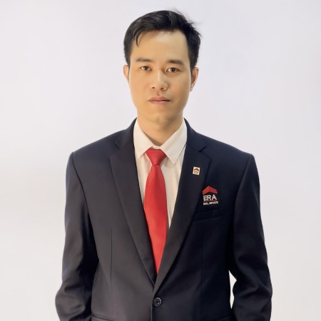 Lê Tiến Hùng
