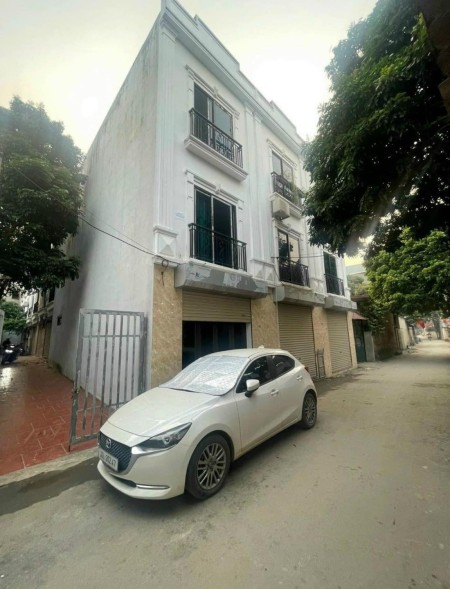 Lô góc 3T*40,2m2, Ôtô đỗ oánh võng, Ngay chợ, UBND, TT Y Tế Đại Thành