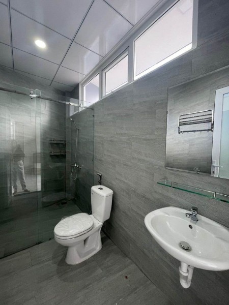 BÁN NHÀ 2 TẦNG MỚI TINN KIỆT ĐIỆN BIÊN PHỦ, CAO RÁO THÍCH HỢP AN CƯ
