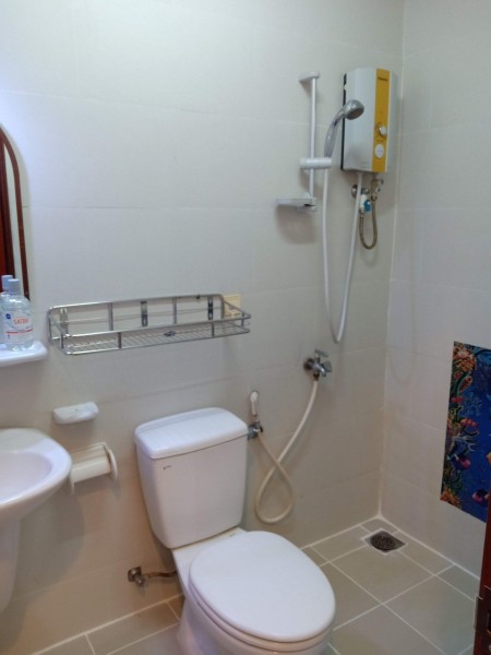 Cho thuê chung cư Screc Tower, Trường Sa, p12, Quận 3: 70m2, 2p ngủ, Nt, giá 11tr/tháng