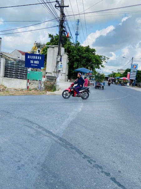 Bán Nhanh Lô 2 mặt tiền 400m2 gần Khu Du Lịch Sinh Thái Trà Nhiêu. Giá 3,4 triệu/m2.