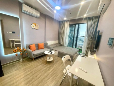Bán Studio full đồ giá 1.680 tỷ bao gồm thuế phí sang tên