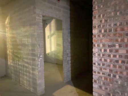 canhovinhomsmatcity căn2N1VS Toà I2 IMPEREA54m ban công hướng đông giá 3 tỷ180 không vay sẵn sổ