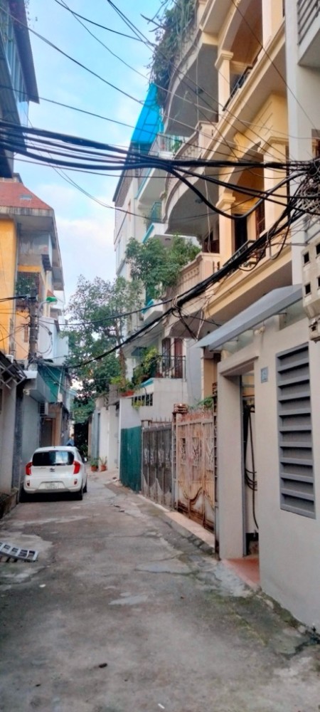 Bán nhà phố Tây Kết - Q.Hai Bà Trưng – 35m2 – cách phố vài nhà – Chủ tự xây đẹp