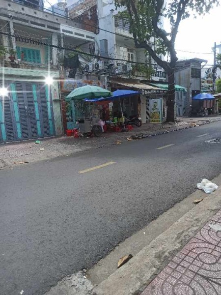 MẶT TIỀN KD CHỢ XÓM CỦI Q8 – 84M2 – XH NGỦ TRONG NHÀ– NGAY CHỢ GẦN CẦU CHÀ VÀ - HẺM XE TẢI