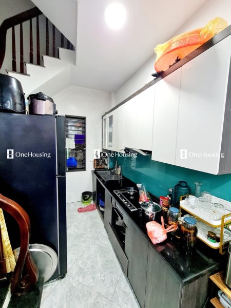 Nhà mặt ngõ cách Phố Minh Khai 500m, diện tích 30m² x 5 tầng