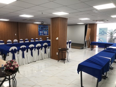 Cần cho thuê văn phòng tầng 3 diện tích 250m2 giá 40 triệu