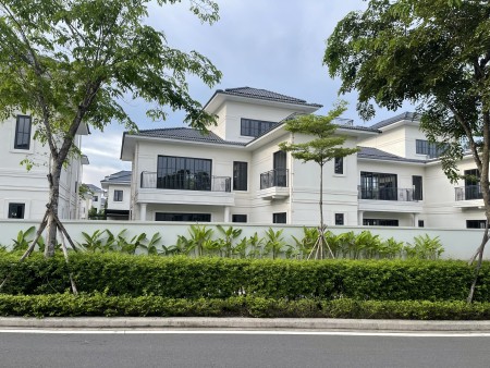 Cần bán nhà phố biệt thự Swanbay giá tốt, giỏ hàng cập nhật liên tục tháng 7/2024.