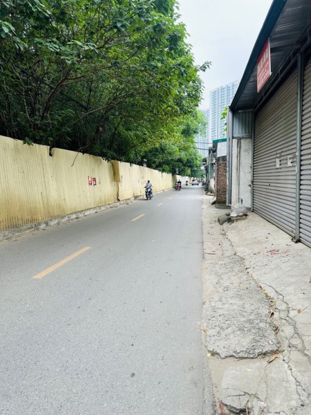 Bán nhà Cầu Cốc 5 tầng 3.65 tỷ. LH xem nhà : 0966125870