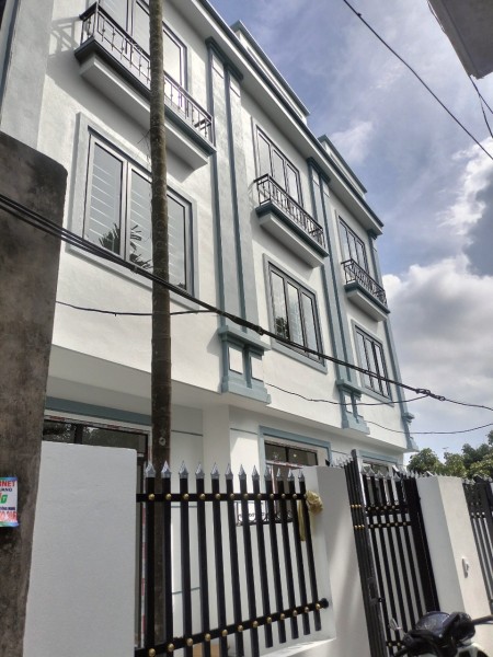 NHÀ THIẾT KẾ RỘNG RÃI VỚI DIỆN TÍCH 53m2 GIÁ CHỈ 2,7 TỶ FULL NỘI THẤT CƠ BẢN NẰM TẠI XÃ ĐẠI THÀNH