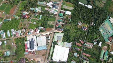 Cần bán đất tặng nhà mặt tiền Nguyễn Tri Phương, Lộc Tiến, Bảo Lộc