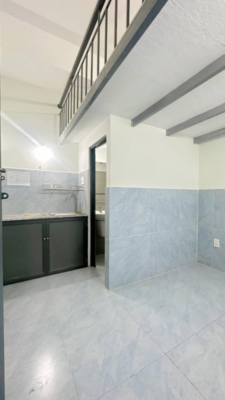Cho thuê phòng có gác sát cổng phụ Đại Học Văn Lang cs3 Nguyễn Thái Sơn p5 Gò Vấp