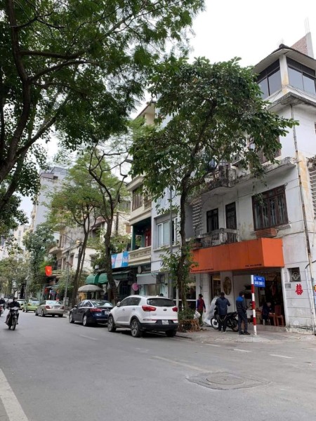 Bán Nhà Mặt phố Hàn Thuyên, Hai Bà Trưng - 722m2 - MT 26m - 360 tỷ - Giá trị của đẳng cấp.