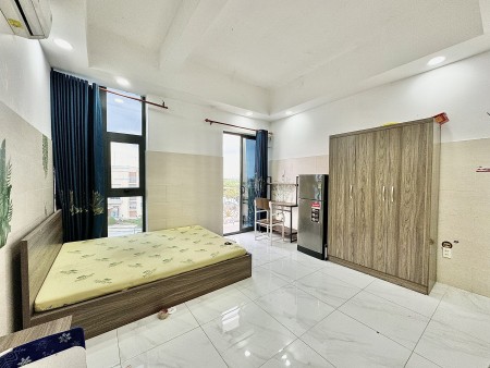 Chính chủ cho thuê phòng Full nội thất có ban công rộng thoáng mát Tại Mai Chí Thọ Quận 2
