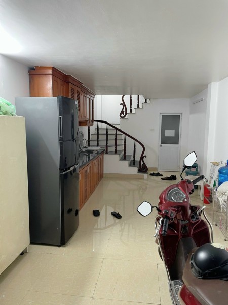 Cho thuê nhà nguyên căn đẹp giá hợp lý, diện tích 33m2 x 4,5 tầng; 2 ngủ, 3nvs, 1 tầng lửng