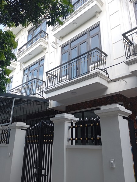 GẦN CẦU ĐẠI THÀNH NGÕ Ô TÔ CHỈ VỚI 2,7 TỶ CÓ NGAY NHÀ 3 TẦNG VỚI DIỆN TÍCH 48m2.